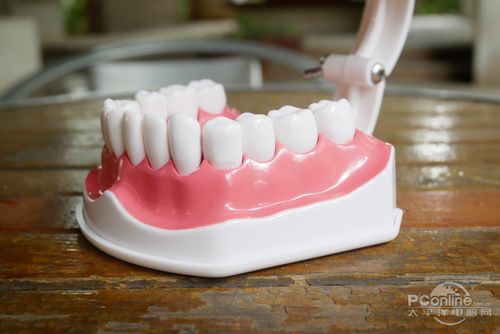 潔牙好搭檔 除了牙刷，飛利浦潔牙器與牙膏的完美協作